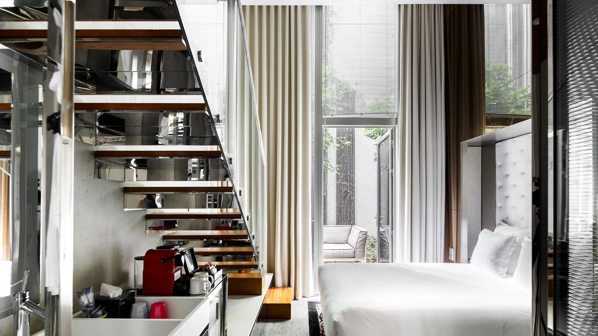 M Social Singapur 4*,